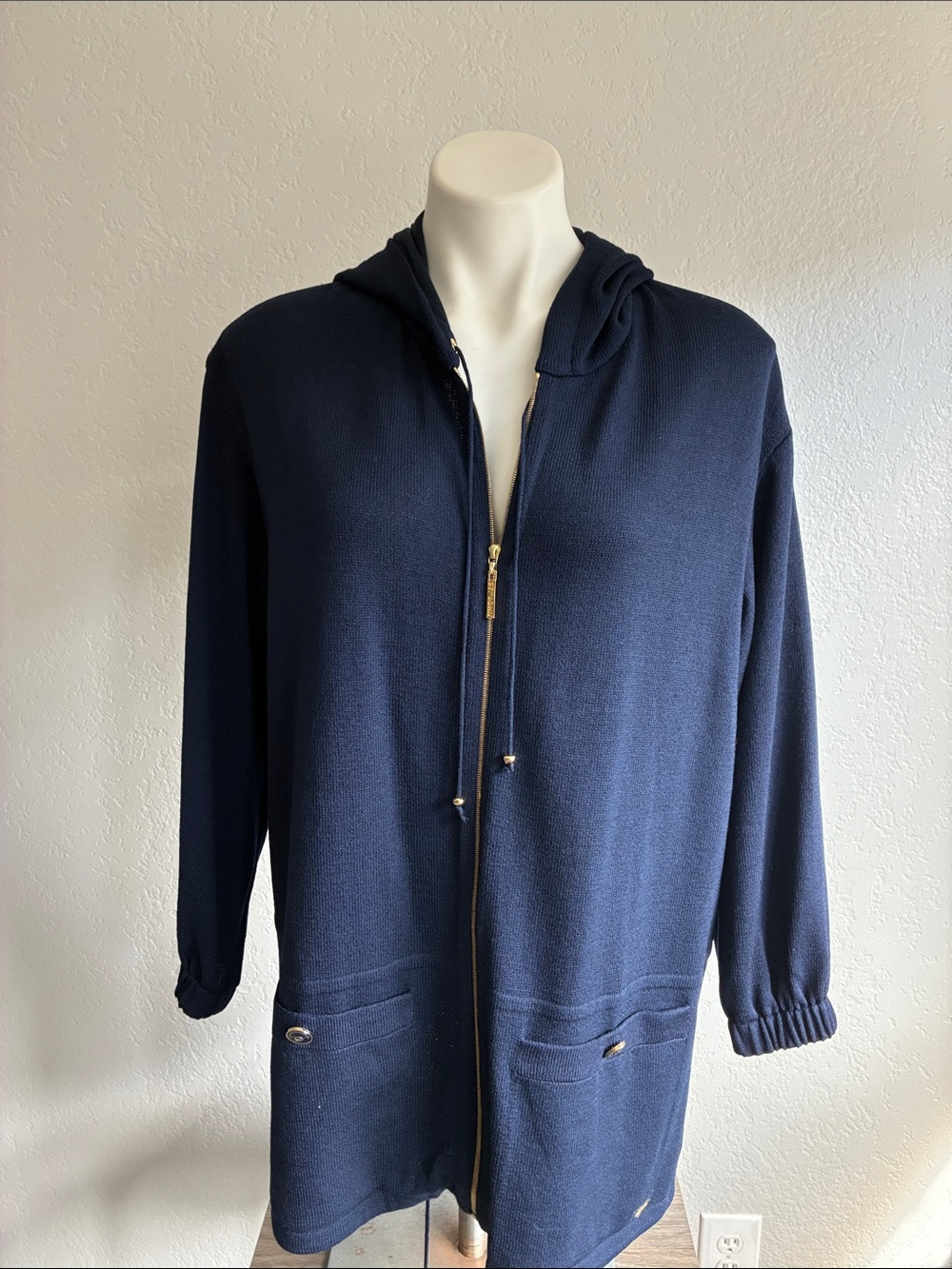 St John sport by Marie Grey Navy Hooded Zip-Front Jacket & pant suit size medium